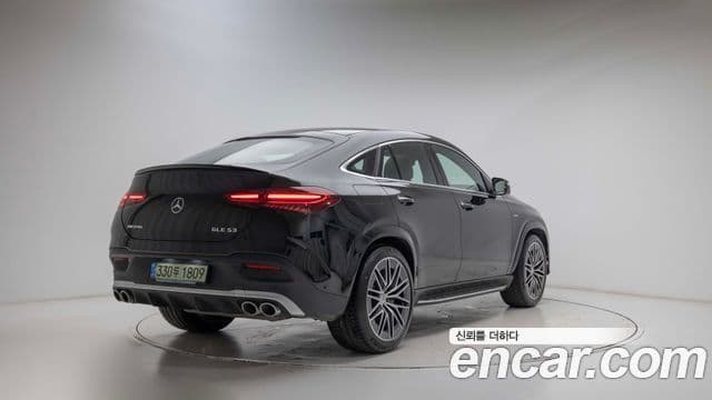 Mercedes-Benz GLE-Class 2025 — ფოტო 19/20