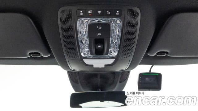 Mercedes-Benz GLE-Class 2025 — ფოტო 9/20