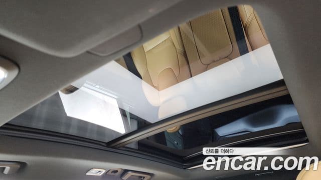 Volvo XC90 2021 — Şəkil 18/20