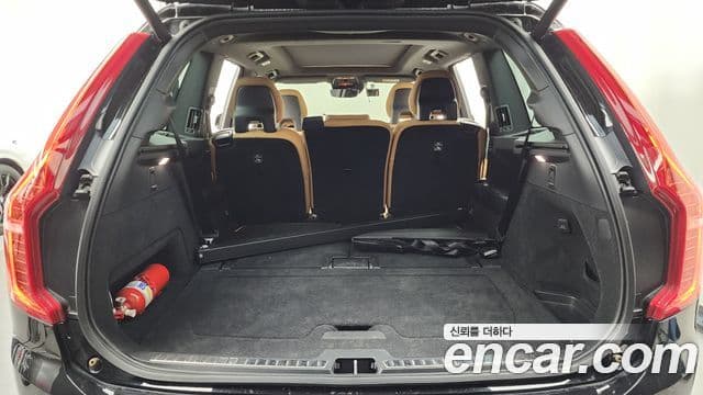 Volvo XC90 2021 — Şəkil 20/20