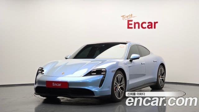 Porsche Taycan 2021 — Photo 4/20