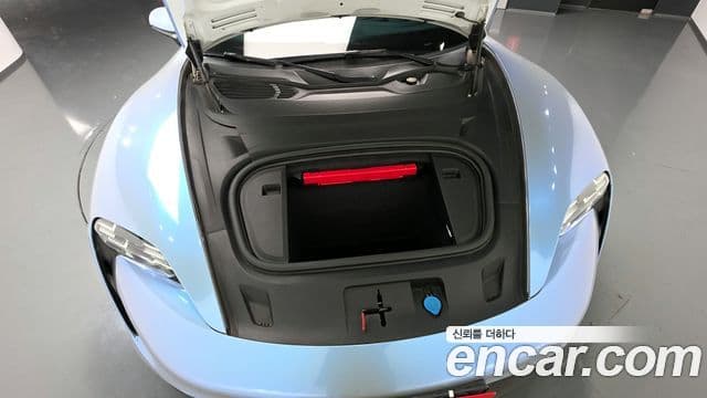 Porsche Taycan 2021 — Photo 14/20