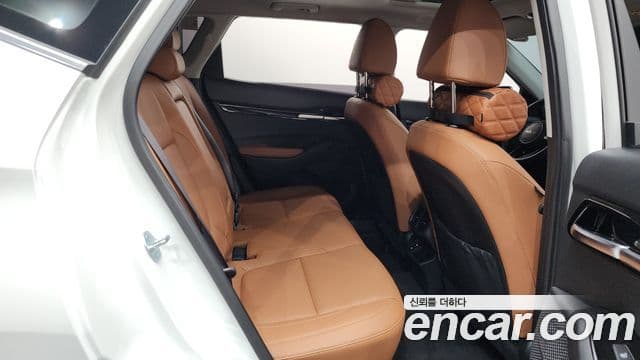 Kia Seltos 2025 — Şəkil 12/20