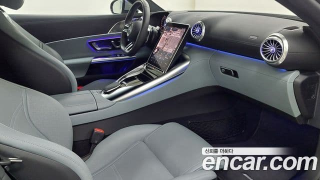 Mercedes-Benz SL-Class 2025 — Photo 8/17