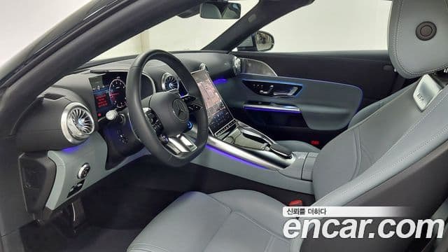 Mercedes-Benz SL-Class 2025 — Photo 17/17