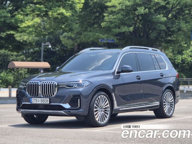 BMW X7 2021 — ფოტო 9/20