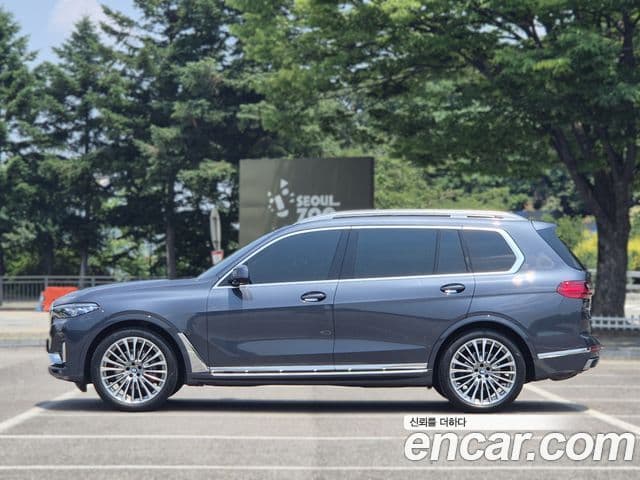 BMW X7 2021 — ფოტო 4/20
