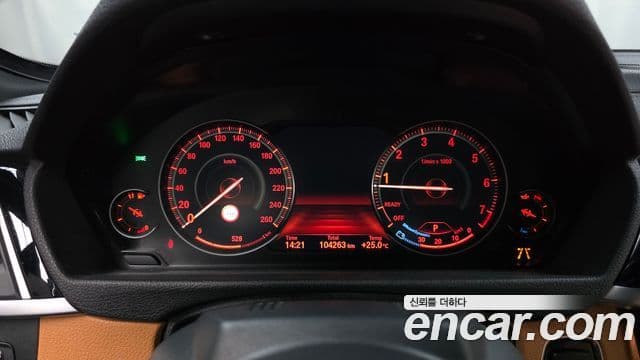 BMW 4 Series 2018 — ფოტო 8/20