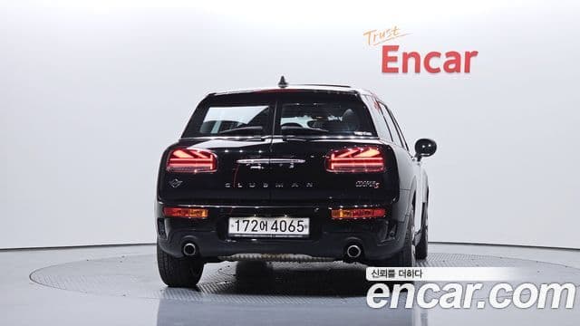 Mini Cooper S Clubman 2020 — Şəkil 22/31