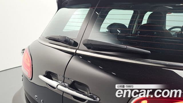 Mini Cooper S Clubman 2020 — Şəkil 23/31