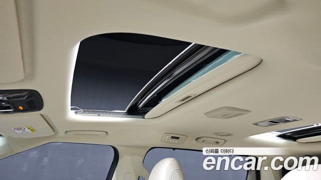 Kia Carnival 2024 — Şəkil 15/20
