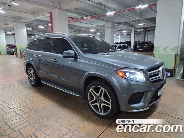 Mercedes-Benz GLS-Class 2018 — Фото 2/12
