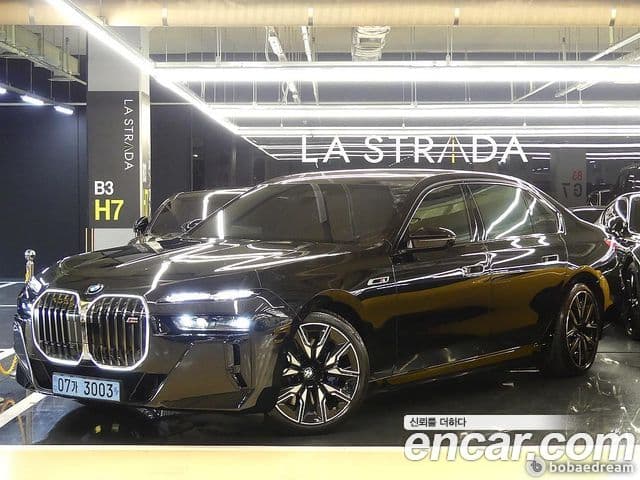 BMW i7 2024 — ფოტო 10/20