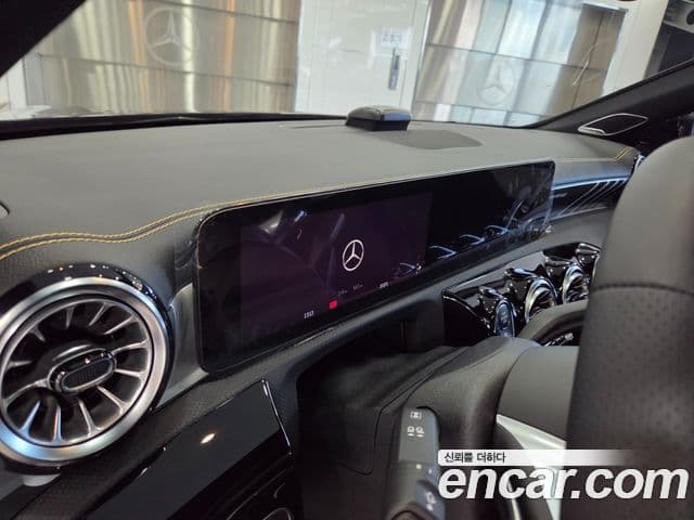Mercedes-Benz CLA-Class 2025 — ფოტო 13/20