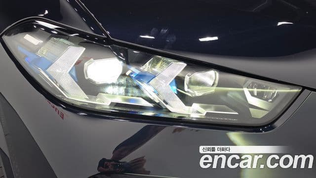 BMW X5 2025 — Photo 17/36