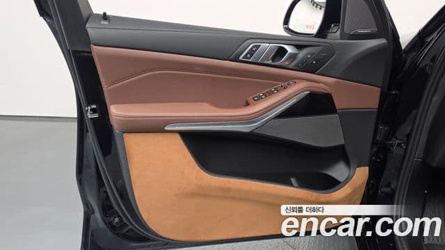BMW X5 2025 — Photo 25/36