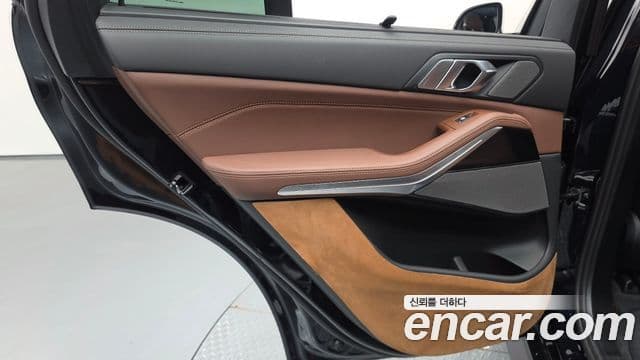 BMW X5 2025 — Photo 35/36