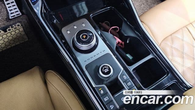 Kia Sorento 2021 — Фото 9/20