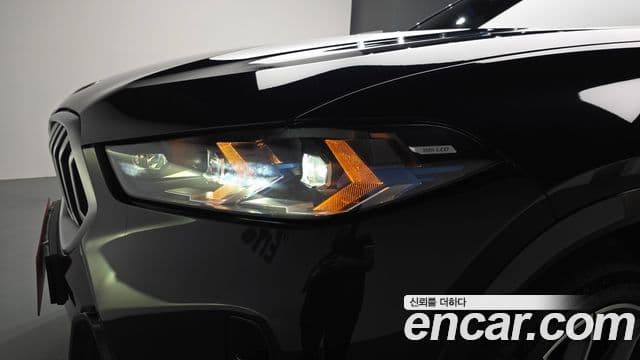 BMW X6 2024 — Photo 28/36