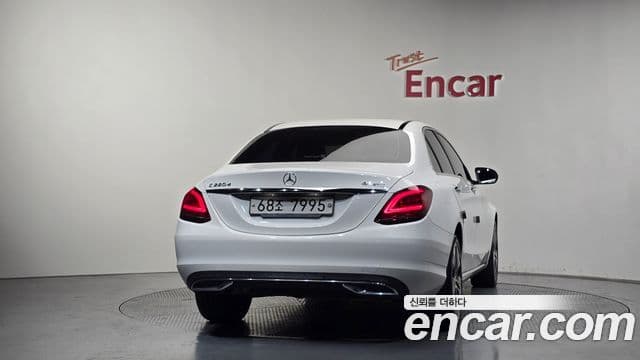 Mercedes-Benz C-Class 2019 — Şəkil 4/20