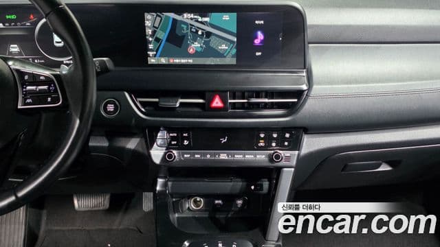 Kia Seltos 2022 — Şəkil 13/20
