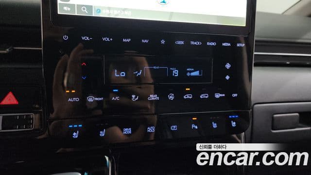 Hyundai Staria 2025 — Фото 13/20