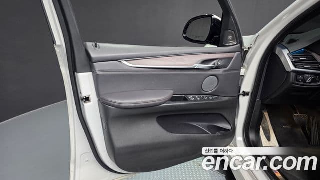 BMW X5 2018 — Şəkil 2/38