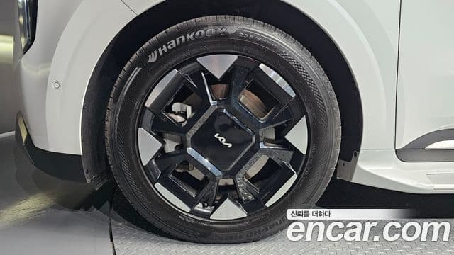 Kia Carnival 2024 — Şəkil 5/20