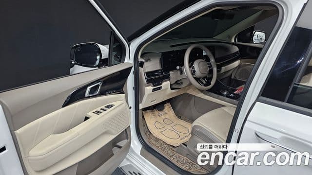 Kia Carnival 2024 — Şəkil 10/20