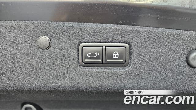 Kia K8 2025 — Photo 29/36