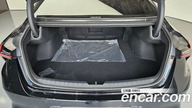 Kia K8 2025 — Photo 4/36