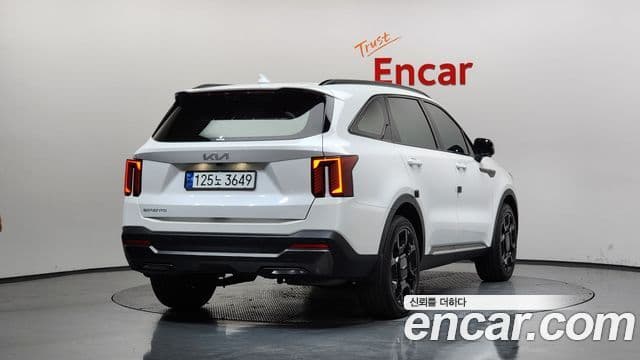 Kia Sorento 2023 — Şəkil 2/20