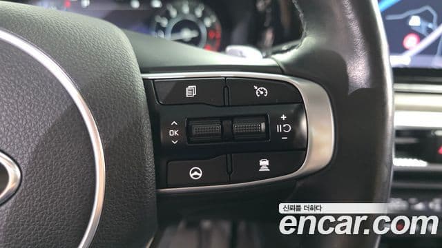 Kia K5 2020 — Şəkil 18/20