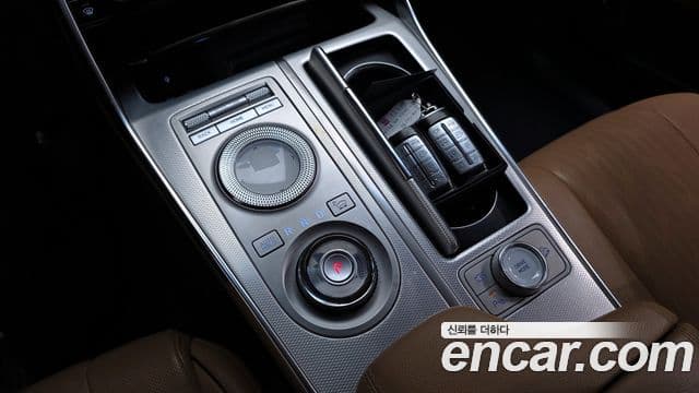 Genesis GV80 2020 — ფოტო 9/20