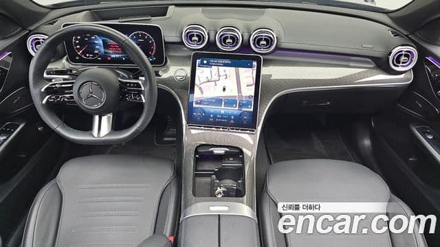 Mercedes-Benz C-Class 2023 — ფოტო 7/20
