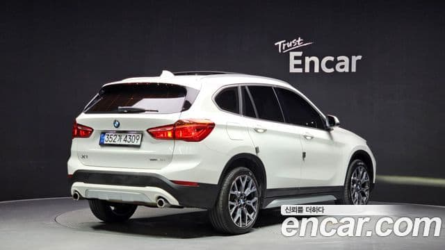 BMW X1 2022 — Şəkil 2/20