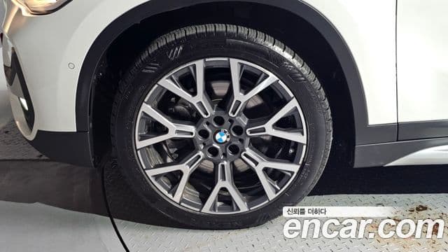 BMW X1 2022 — фото 5 из 20