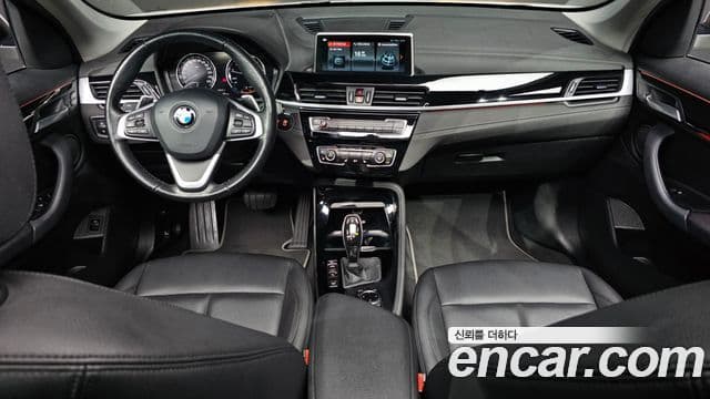 BMW X1 2022 — Şəkil 7/20