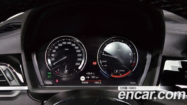 BMW X1 2022 — Şəkil 8/20