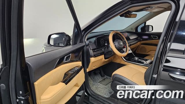 Kia Carnival 2021 — Фото 10/20