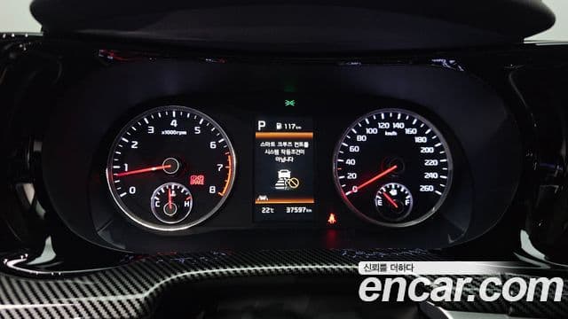 Kia K5 2021 — Şəkil 7/20