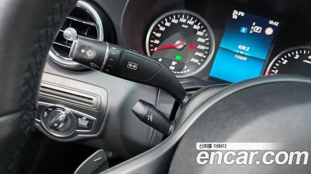 Mercedes-Benz C-Class 2019 — Şəkil 4/31