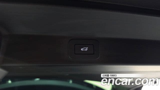 Land Rover Range Rover Sport 2024 — Photo 30/37