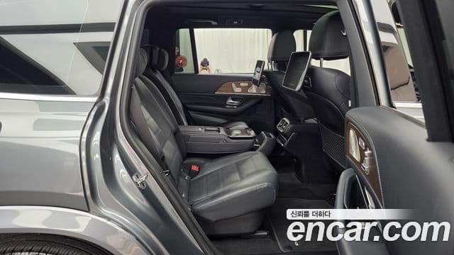 Mercedes-Benz GLS-Class 2021 — Фото 12/20