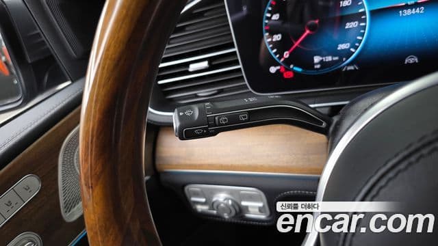 Mercedes-Benz GLS-Class 2021 — ფოტო 21/35
