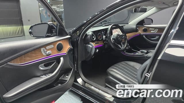 Mercedes-Benz E-Class 2019 — ფოტო 10/20