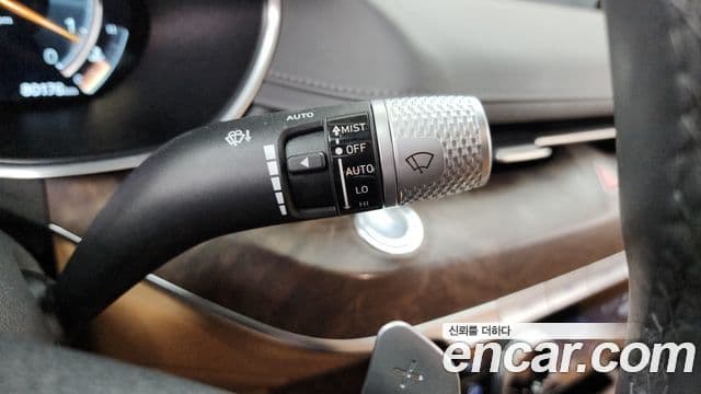 Genesis Electrified G80 2021 — Şəkil 18/20
