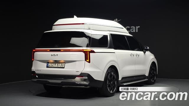 Kia Carnival 2024 — Şəkil 2/20