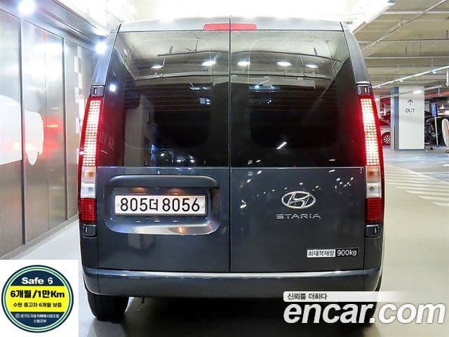 Hyundai Staria 2023 — ფოტო 1/19