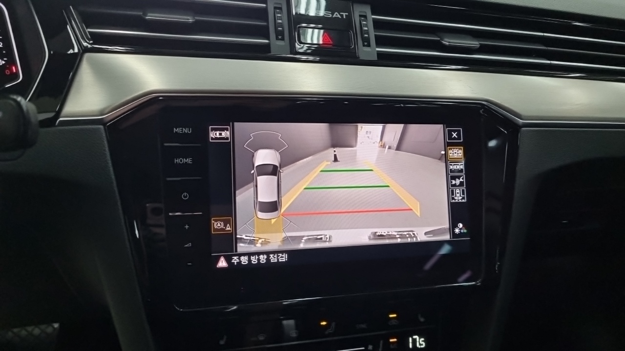 Volkswagen Passat GT 2021 — Şəkil 11/18